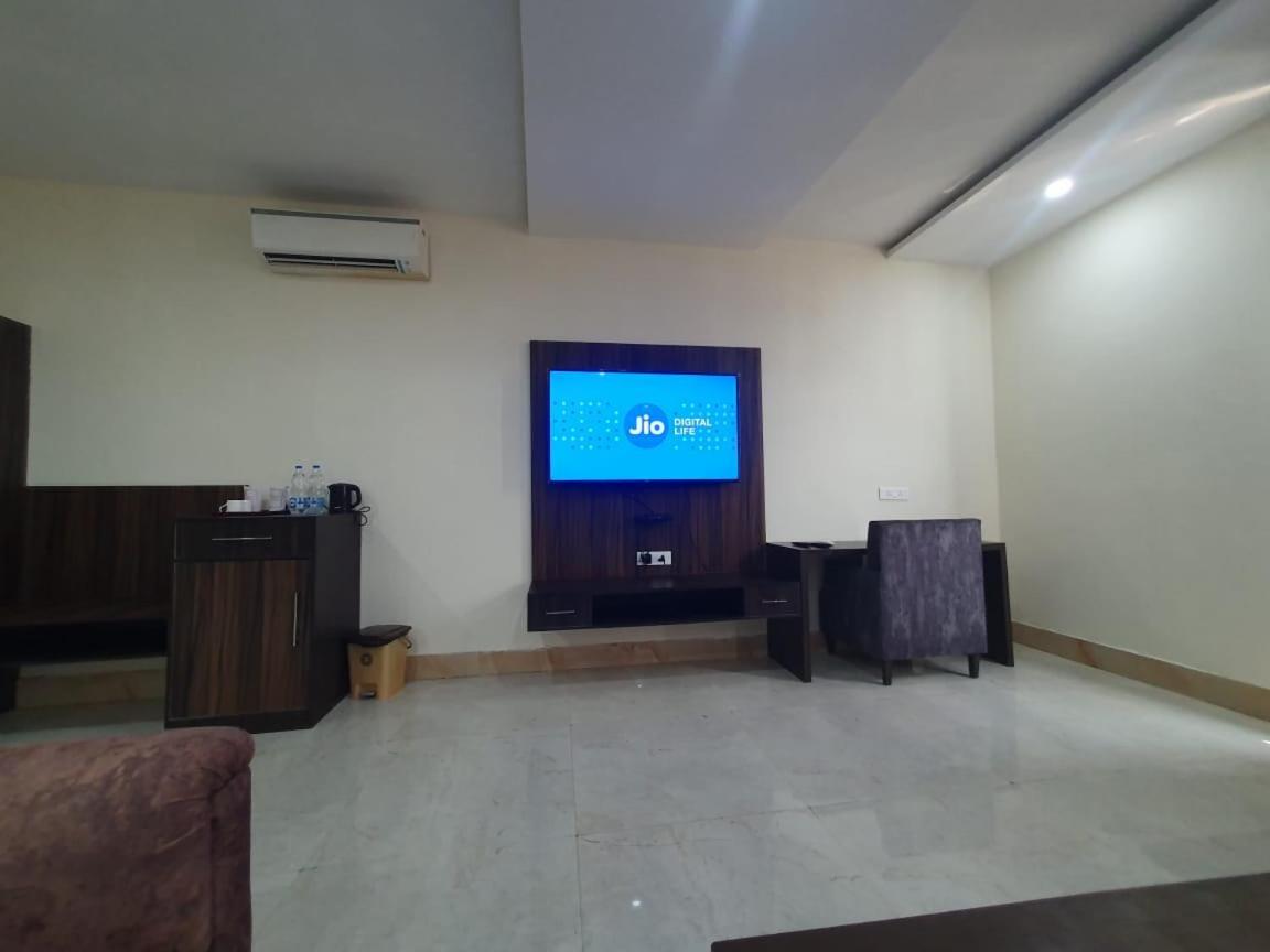 Akash Hotel Managed By Jk Hotels & Resorts Kathua Exteriér fotografie