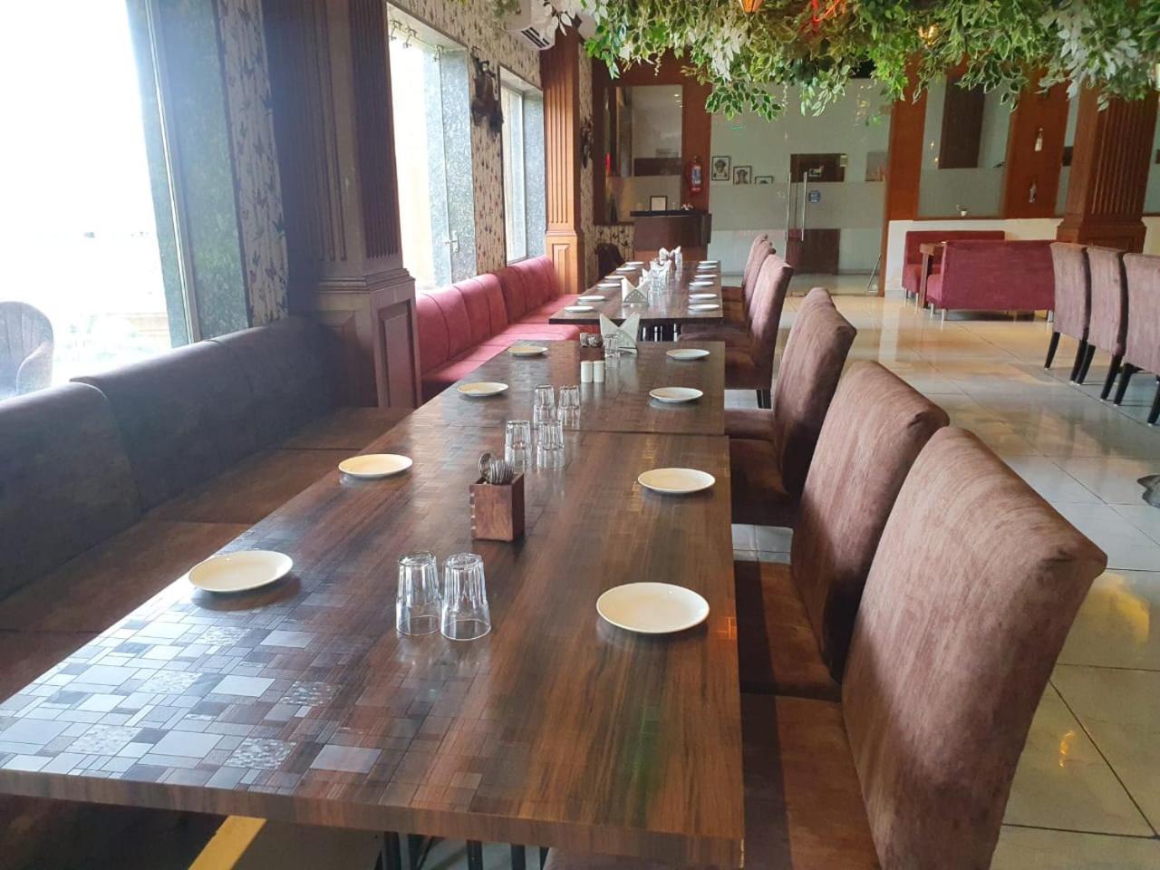 Akash Hotel Managed By Jk Hotels & Resorts Kathua Exteriér fotografie