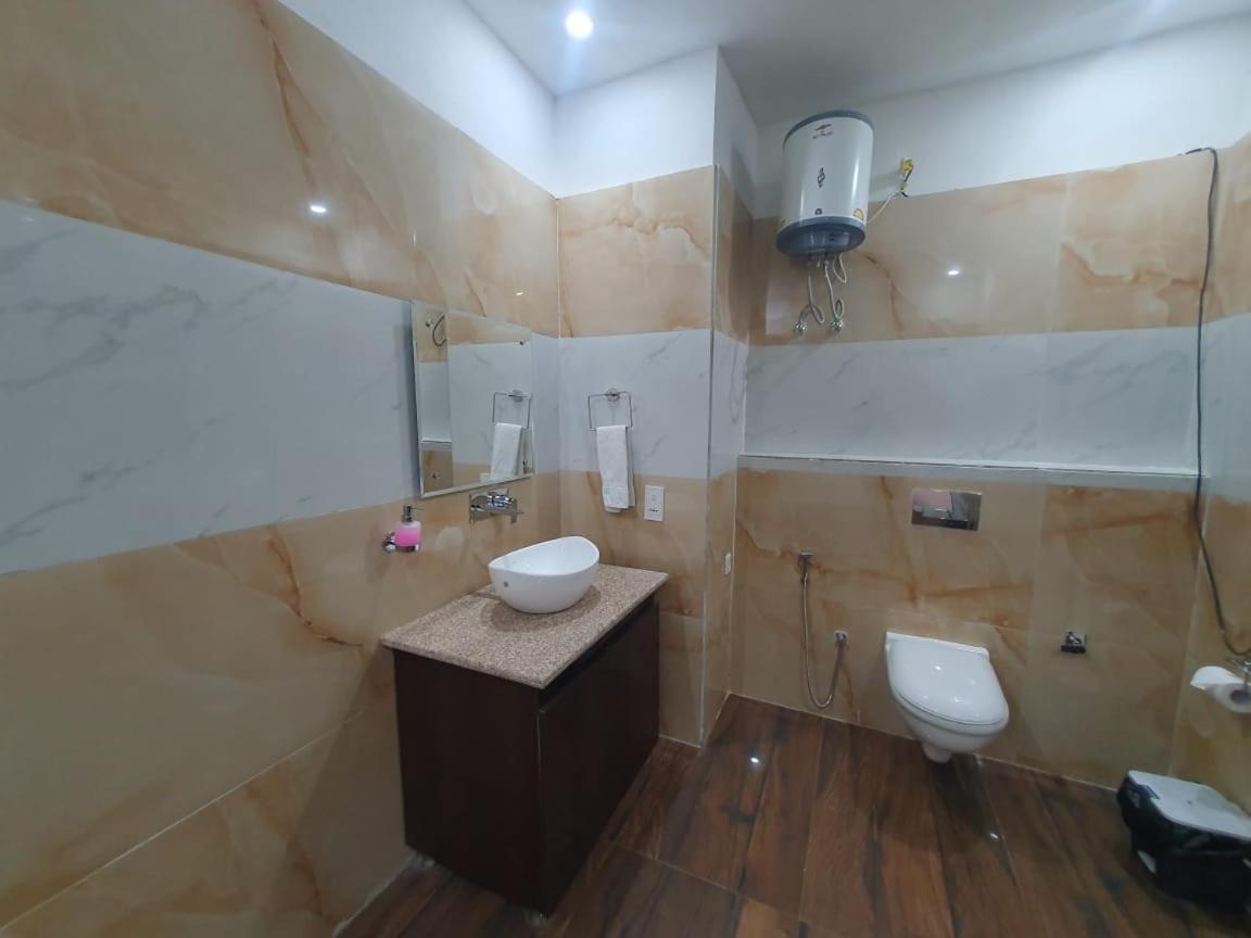 Akash Hotel Managed By Jk Hotels & Resorts Kathua Exteriér fotografie