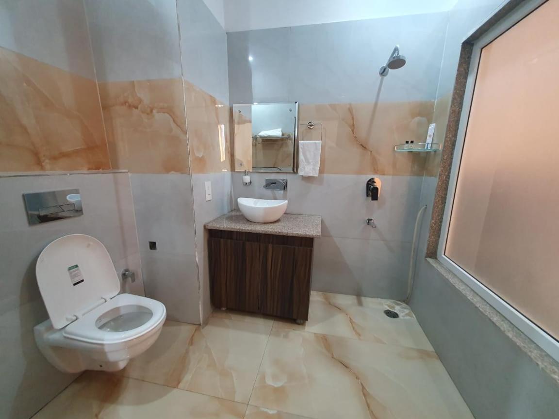 Akash Hotel Managed By Jk Hotels & Resorts Kathua Exteriér fotografie