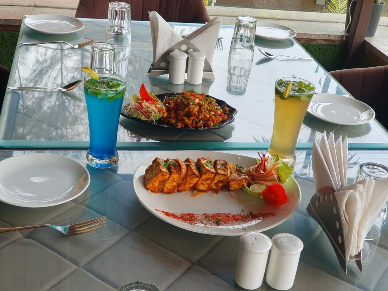 Akash Hotel Managed By Jk Hotels & Resorts Kathua Exteriér fotografie