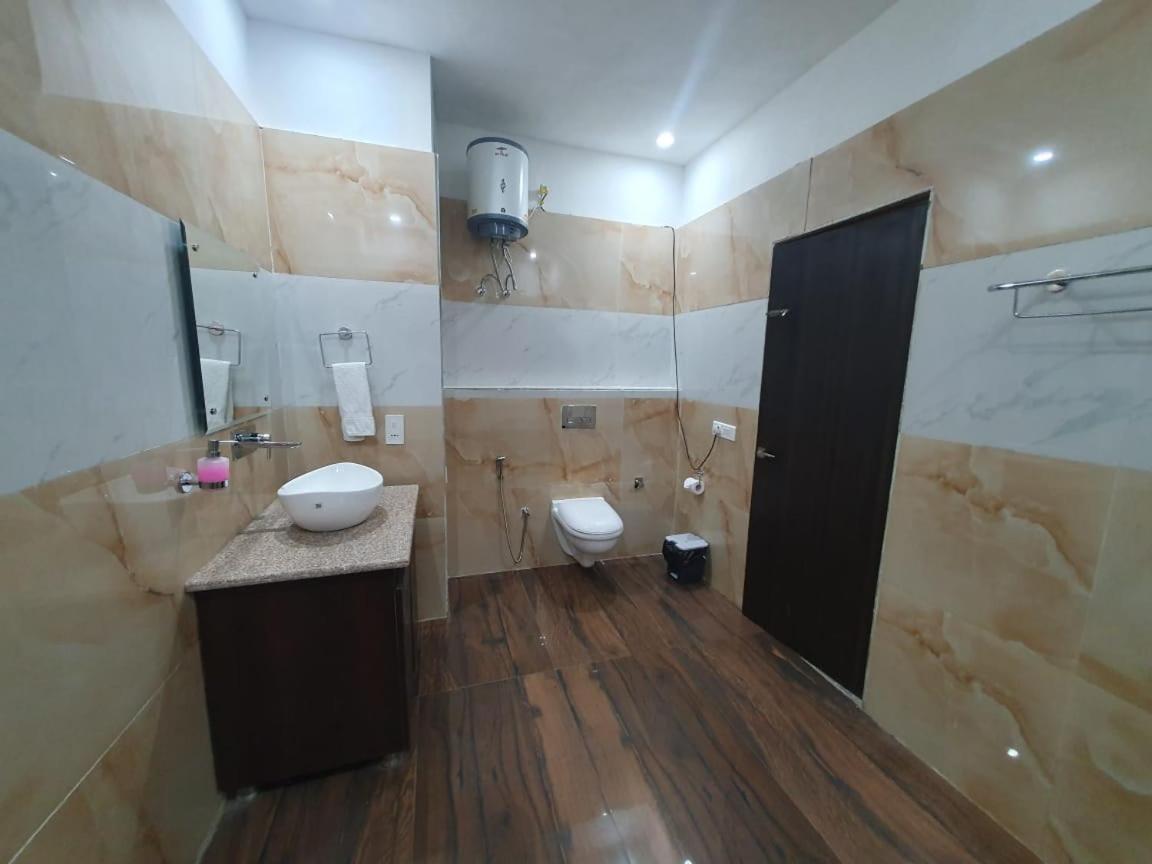 Akash Hotel Managed By Jk Hotels & Resorts Kathua Exteriér fotografie